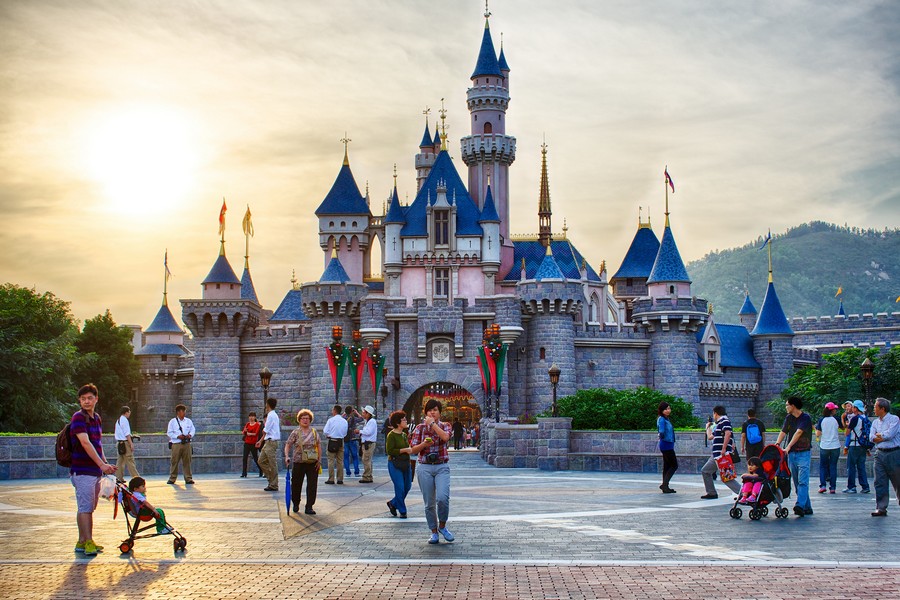 Castello Hong Kong Disneyland - ph Scott Cresswel via Flickr